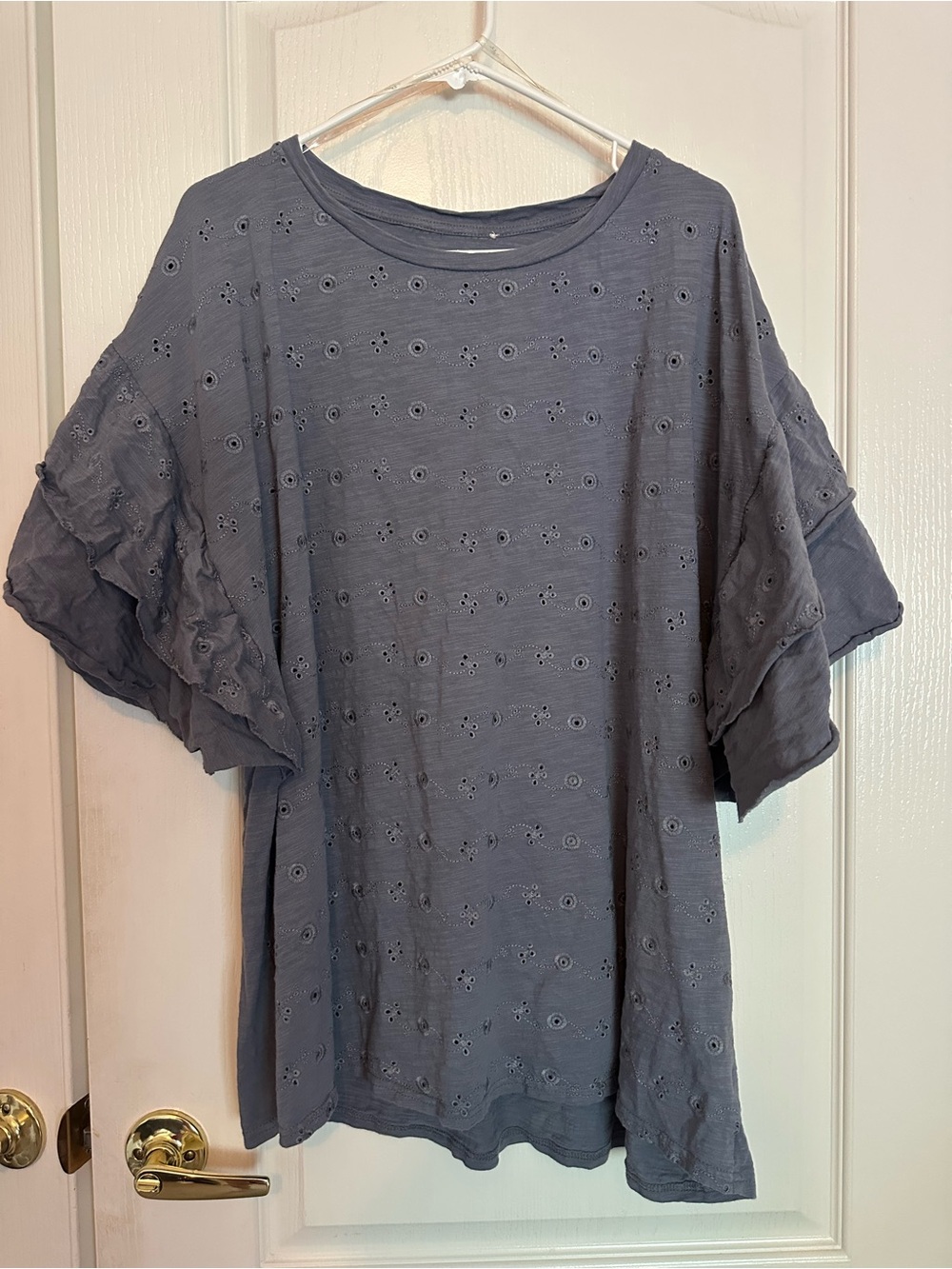 Umgee Gray Eyelet Blouse